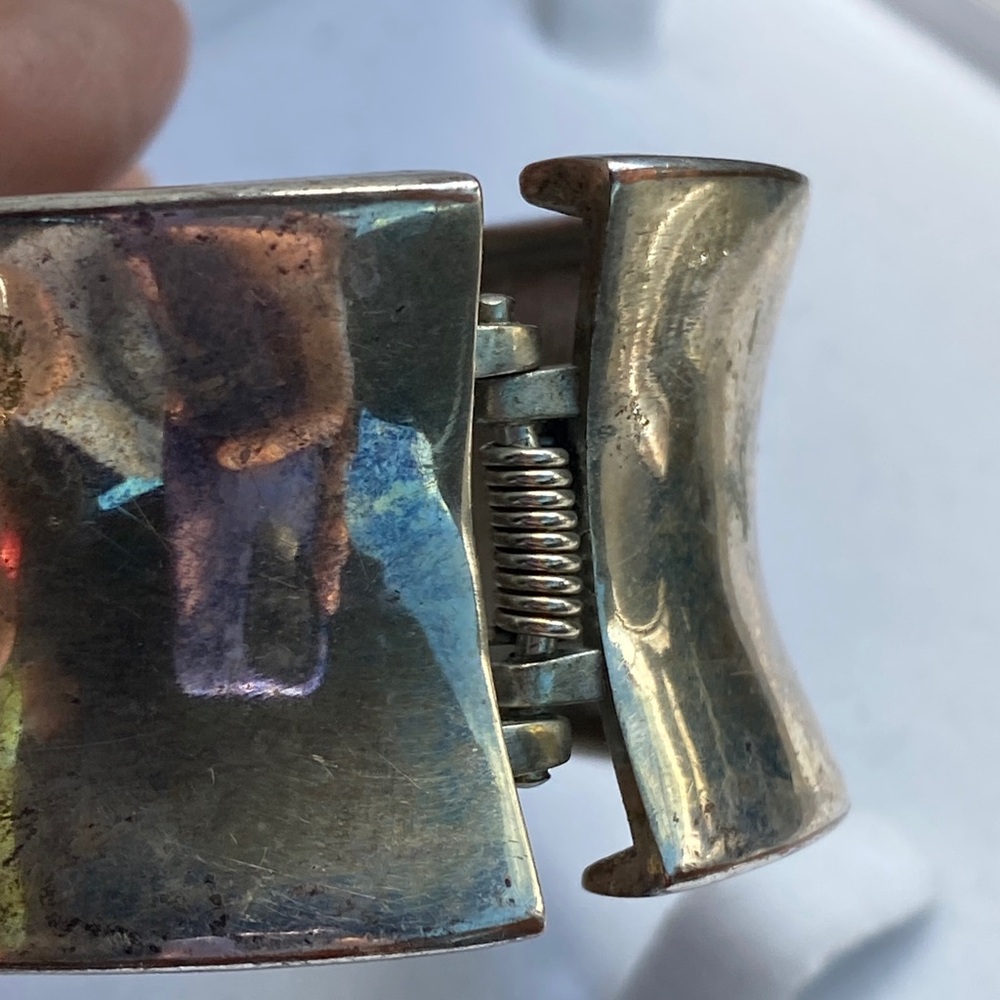 RARE Vintage Avon Silver Clamper Bracelet - Picture 8 of 10